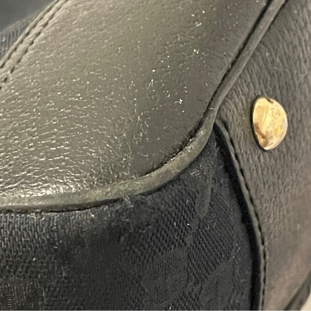 Gucci Black Elegant Tote Bag Authentic - Picture 11 of 16